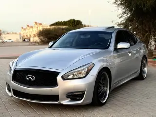 2017 Infiniti Q70 in Ras Al Khaimah used car
