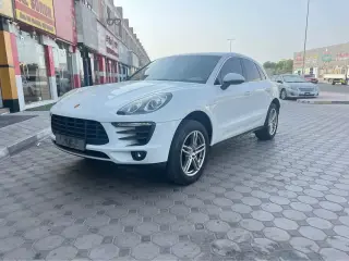 2015 Porsche Macan in Ras Al Khaimah used car