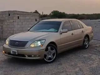 2006 Lexus LS 430 in Ras Al Khaimah used car